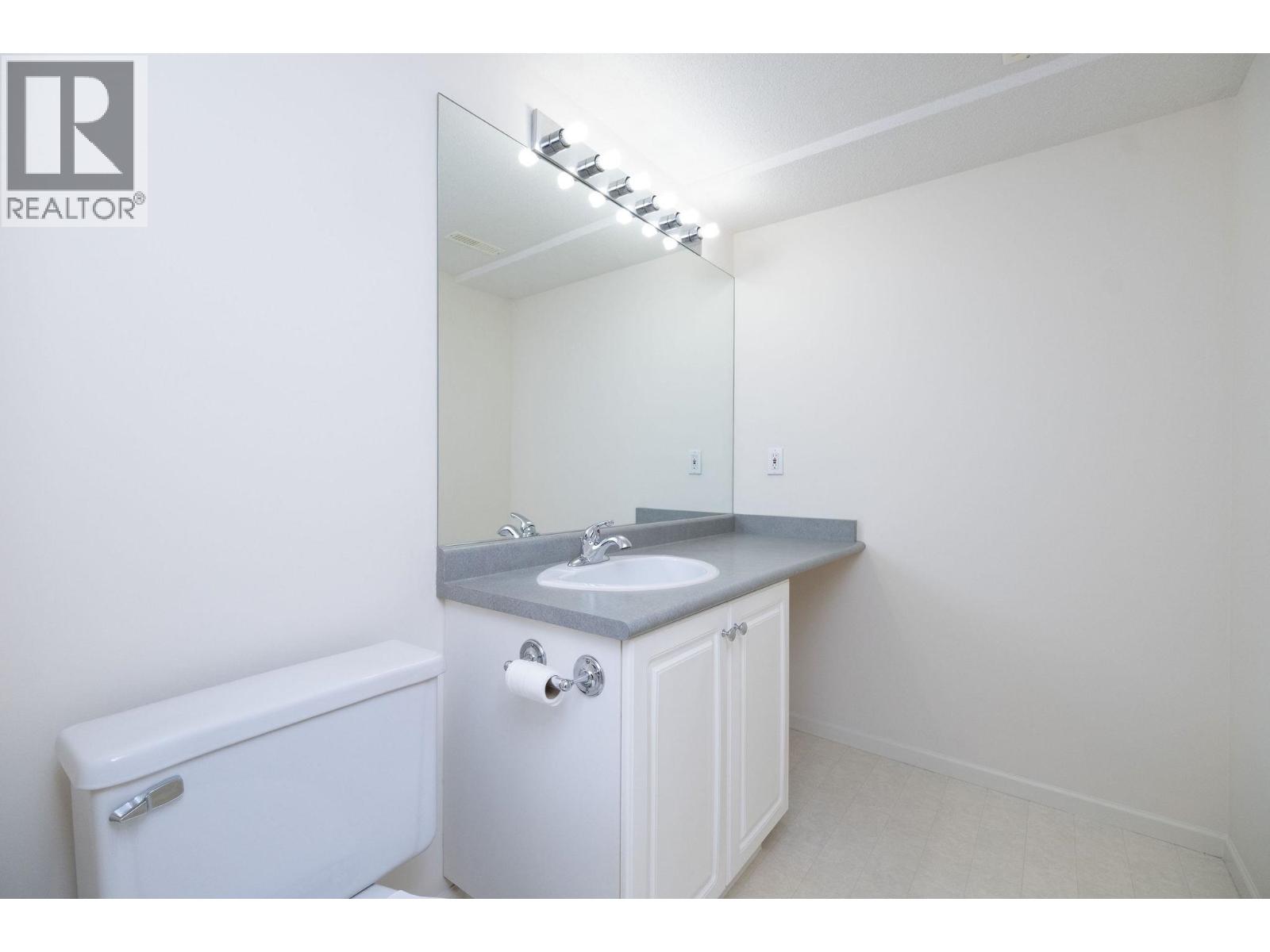 33 7500 Cumberland Street, Burnaby, British Columbia  V3N 4Z9 - Photo 19 - R3102353