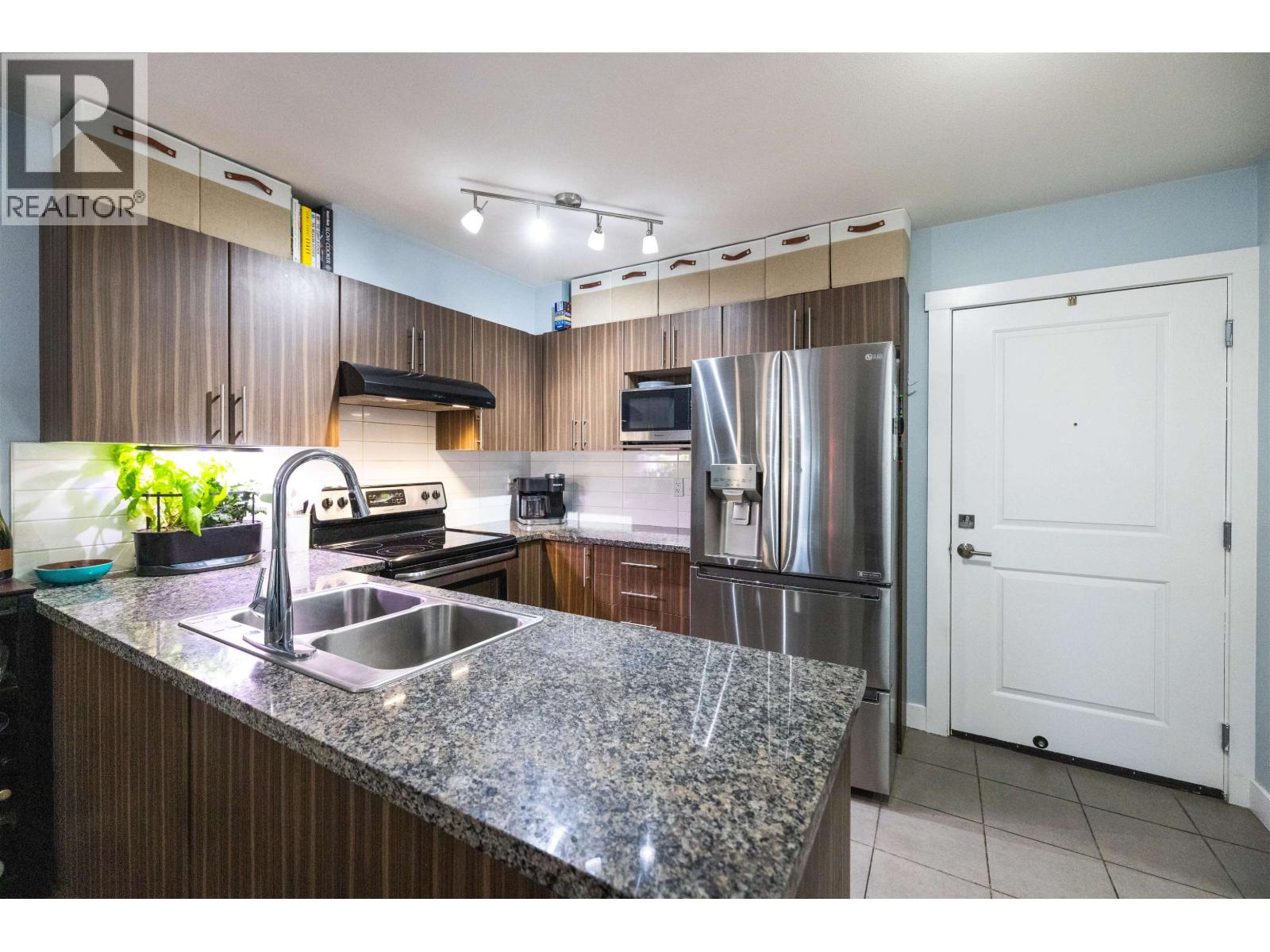 312 1239 Kingsway Street, Vancouver, British Columbia  V5V 3E2 - Photo 10 - R3101891