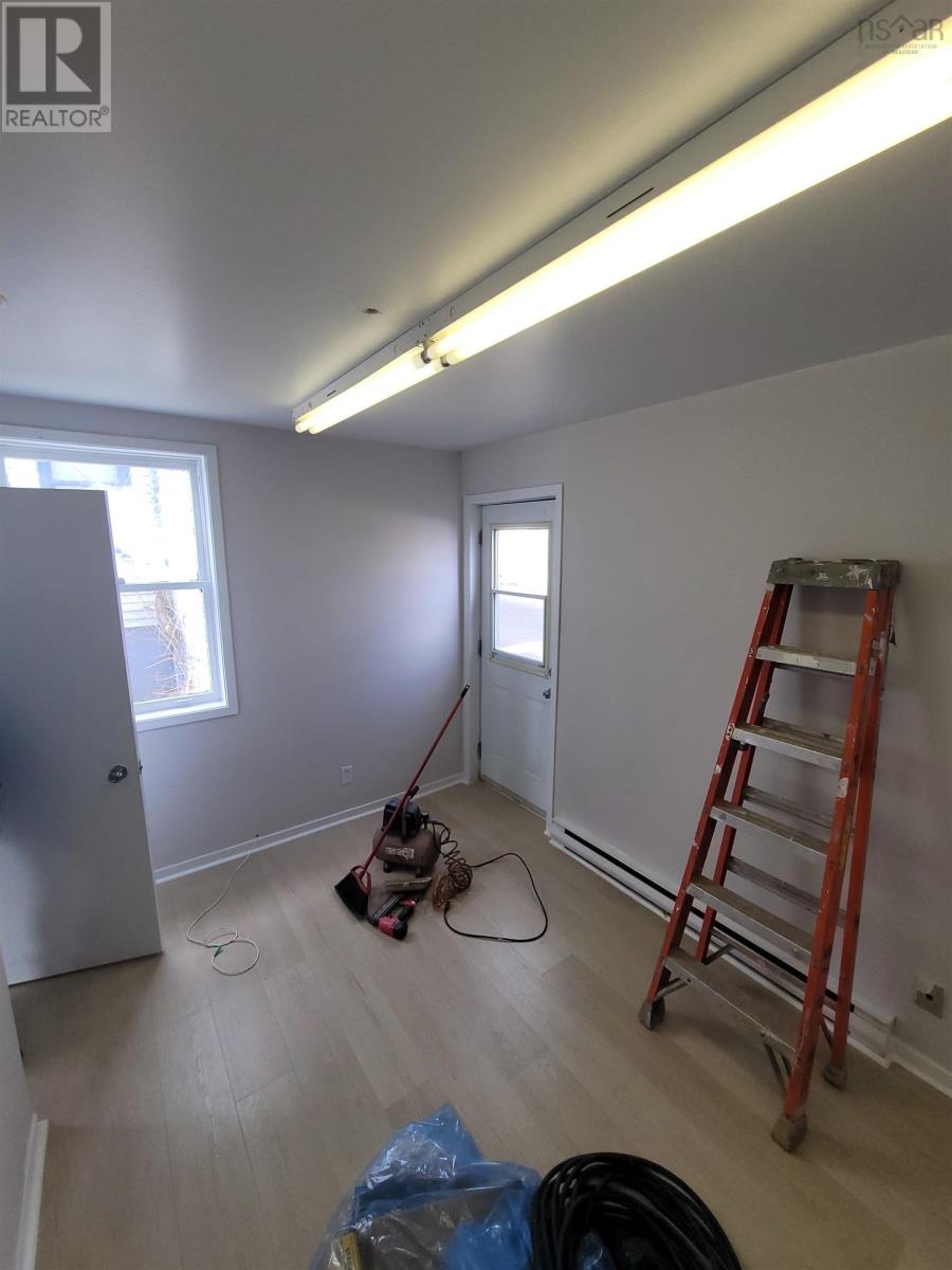 161 Dorchester Street, Sydney, Nova Scotia  B1P 5Z7 - Photo 8 - 202605230