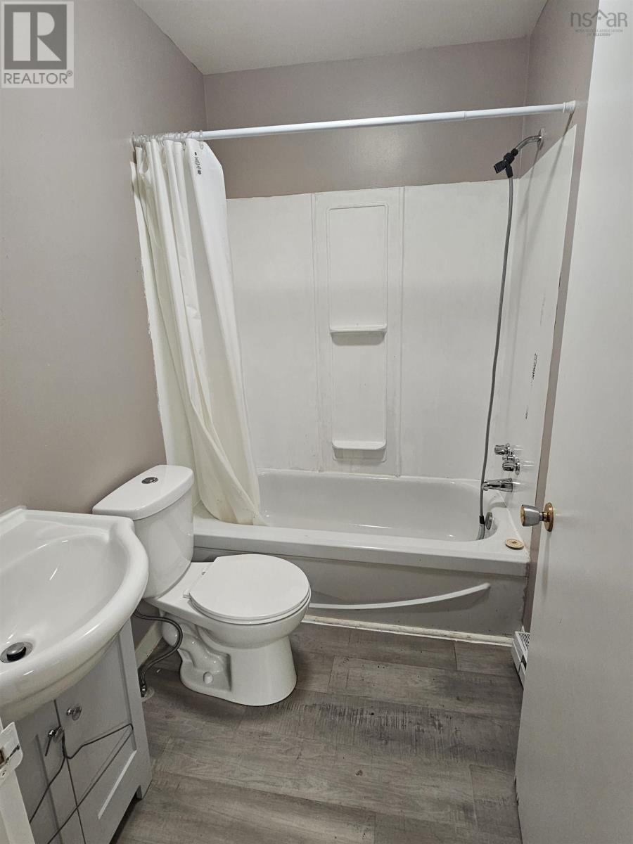 161 Dorchester Street, Sydney, Nova Scotia  B1P 5Z7 - Photo 22 - 202605230