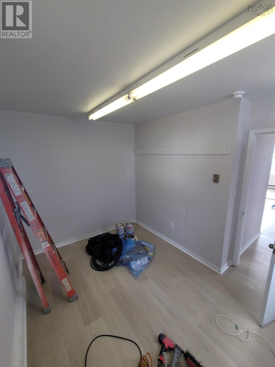 161 Dorchester Street, Sydney, Nova Scotia  B1P 5Z7 - Photo 7 - 202605230