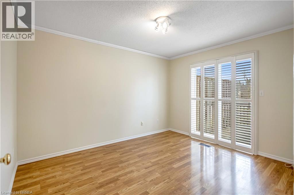 20 Courtland Drive Unit# 14, Brantford, Ontario  N3R 7Y2 - Photo 19 - 40795781