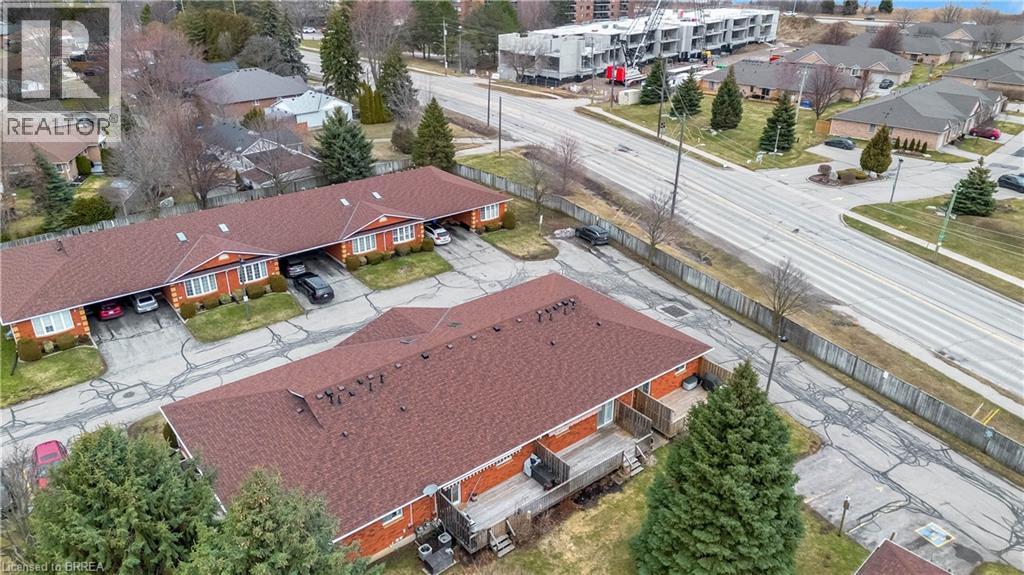 20 Courtland Drive Unit# 14, Brantford, Ontario  N3R 7Y2 - Photo 38 - 40795781