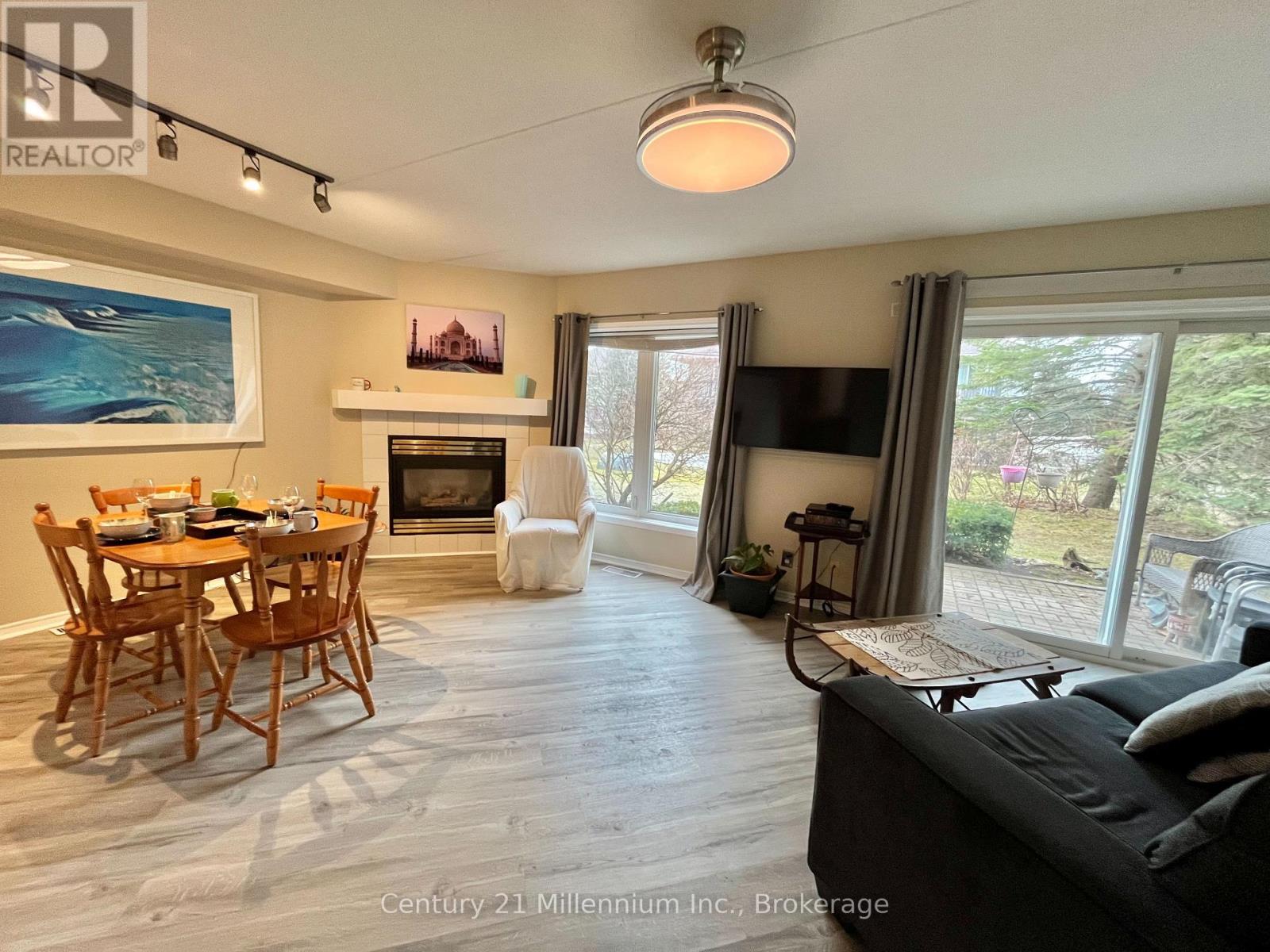 706 Johnston Park Avenue, Collingwood, Ontario  L9Y 5C7 - Photo 5 - S12872880