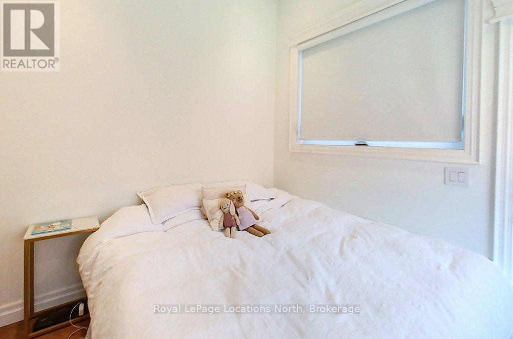 8 Sykes Street N, Meaford, Ontario  N4L 1V6 - Photo 39 - X12362812