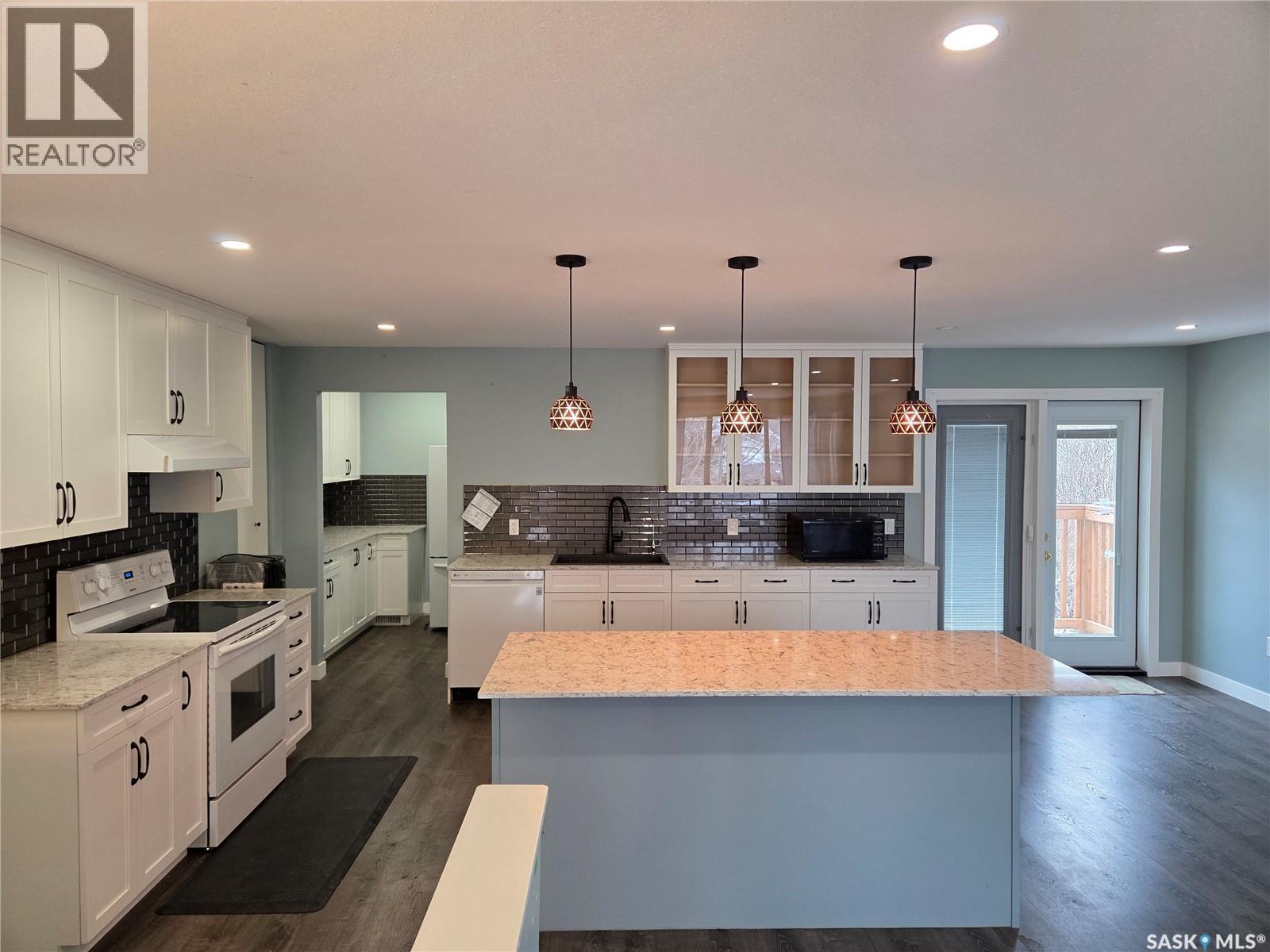 621 Mccall Street, Oxbow, Saskatchewan  S0C 2B0 - Photo 12 - SK031028