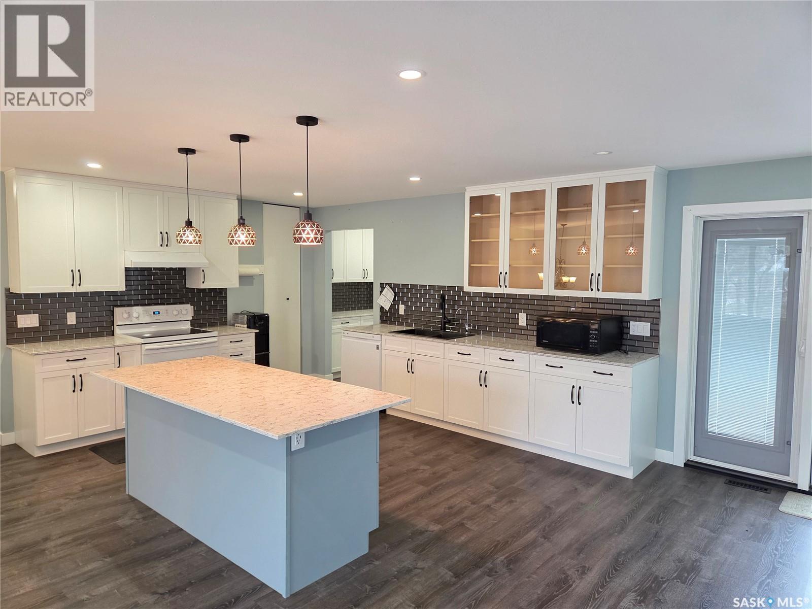 621 Mccall Street, Oxbow, Saskatchewan  S0C 2B0 - Photo 20 - SK031028