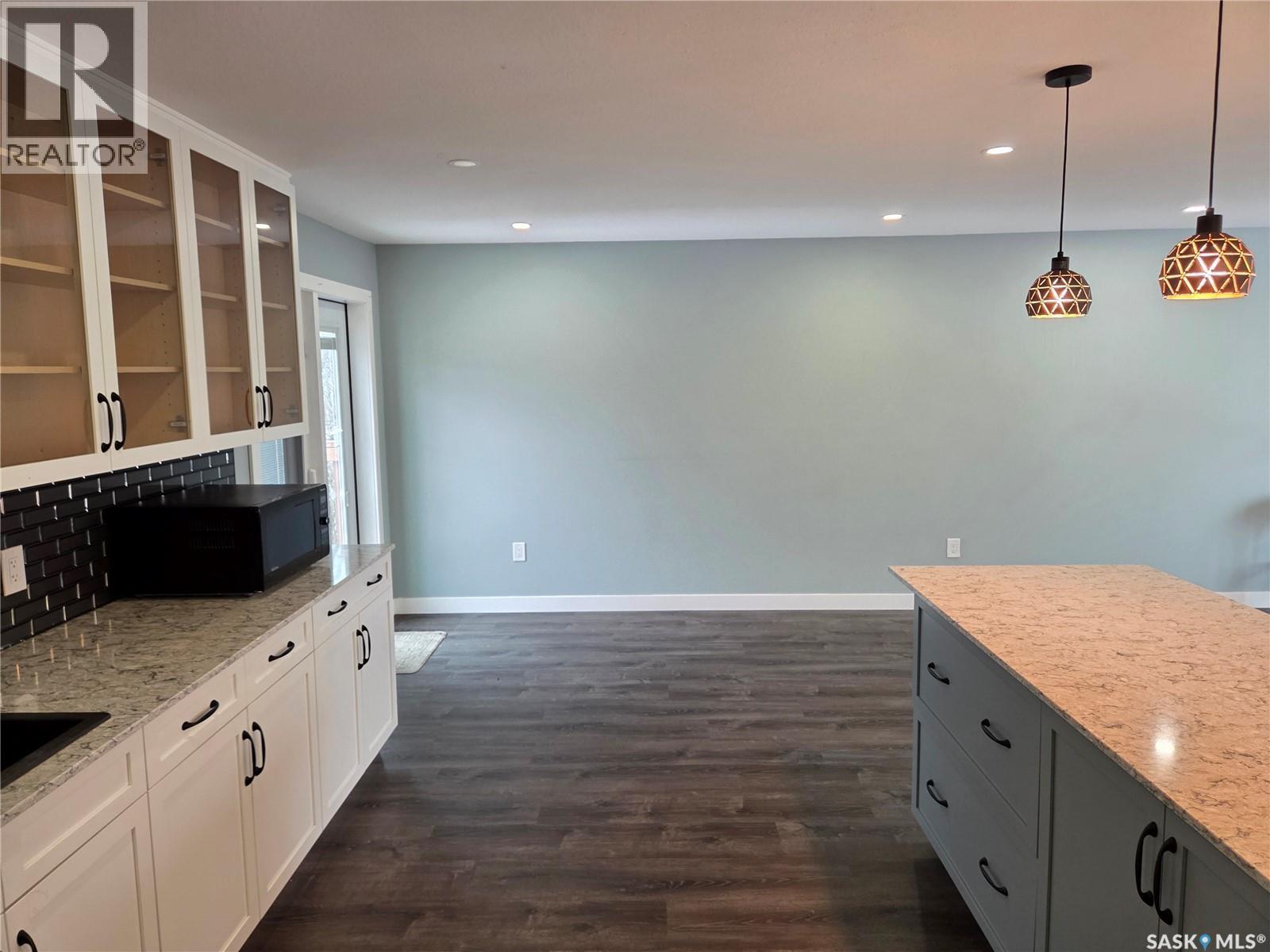 621 Mccall Street, Oxbow, Saskatchewan  S0C 2B0 - Photo 22 - SK031028