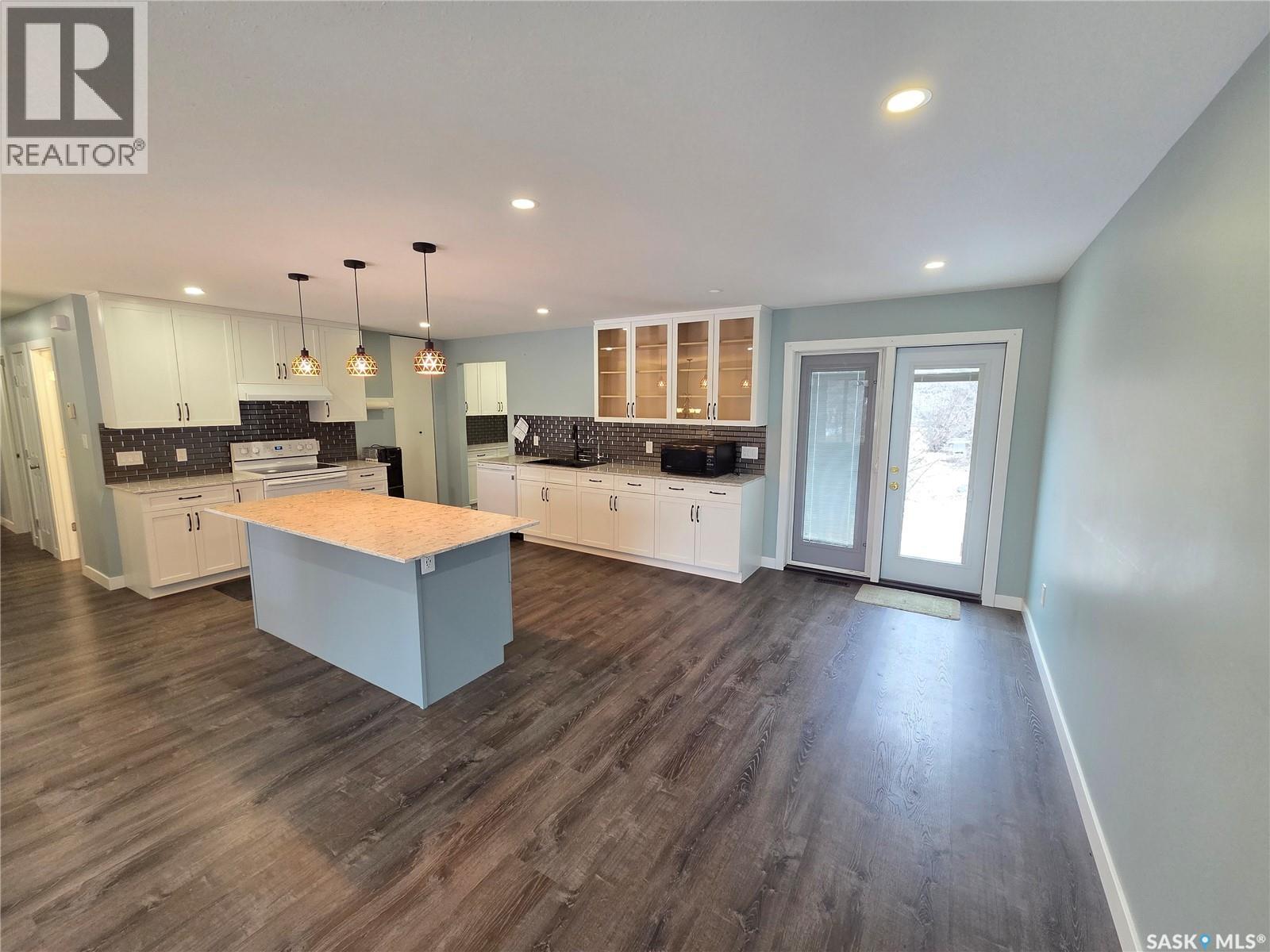 621 Mccall Street, Oxbow, Saskatchewan  S0C 2B0 - Photo 25 - SK031028