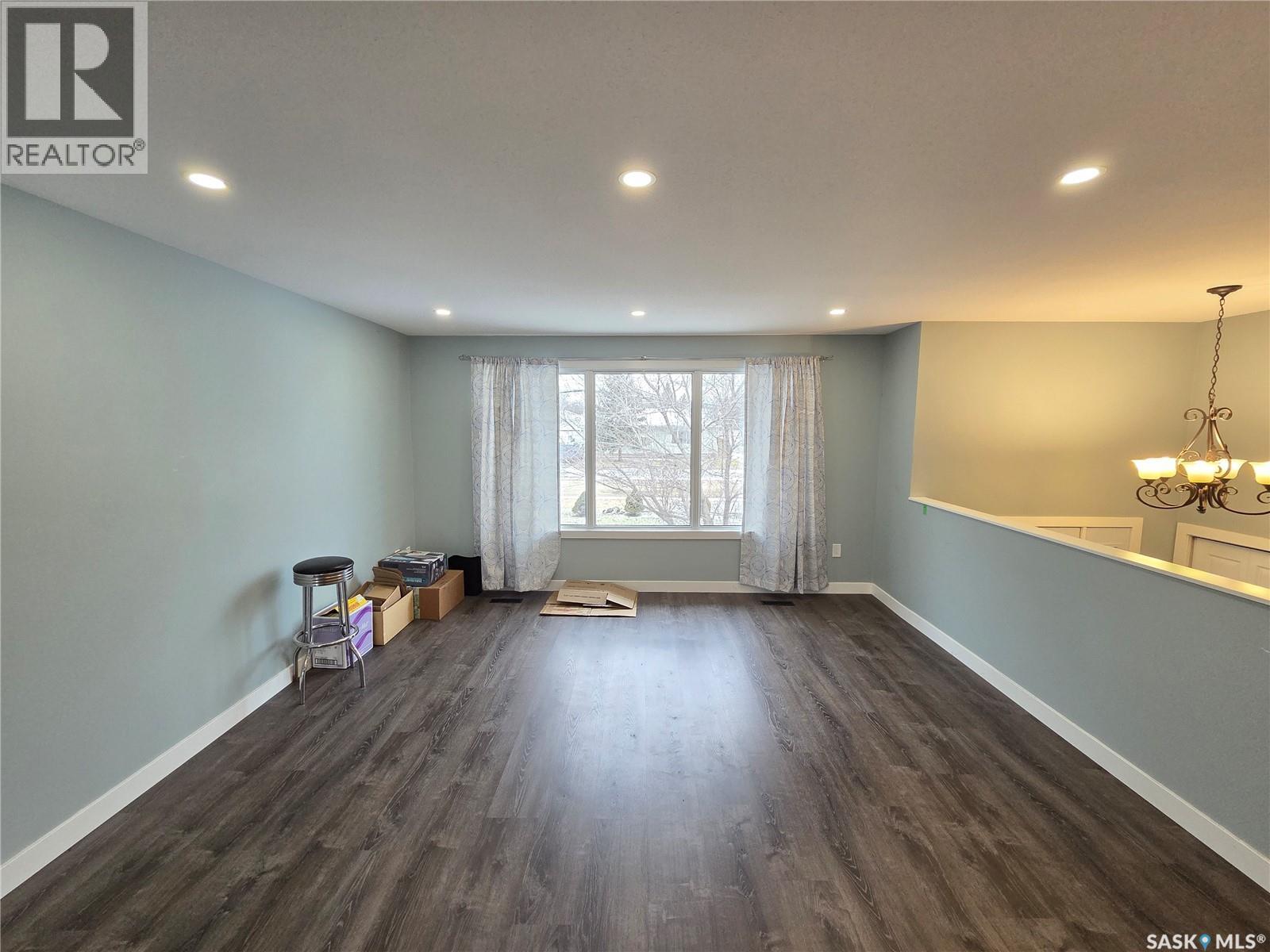 621 Mccall Street, Oxbow, Saskatchewan  S0C 2B0 - Photo 28 - SK031028