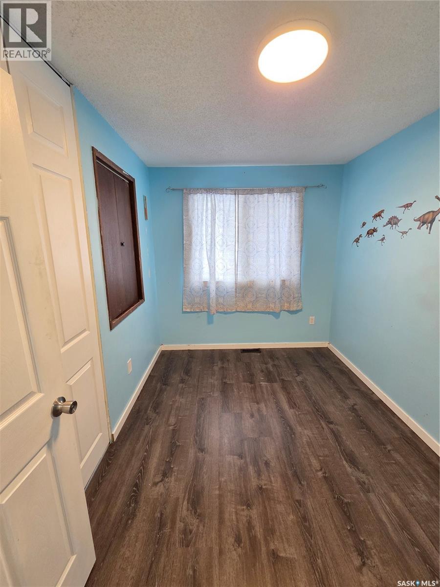 621 Mccall Street, Oxbow, Saskatchewan  S0C 2B0 - Photo 31 - SK031028