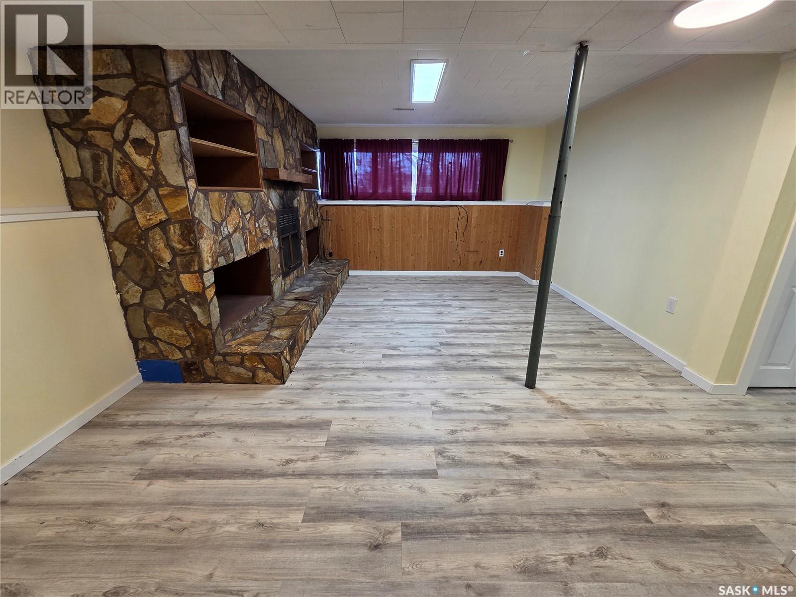 621 Mccall Street, Oxbow, Saskatchewan  S0C 2B0 - Photo 40 - SK031028