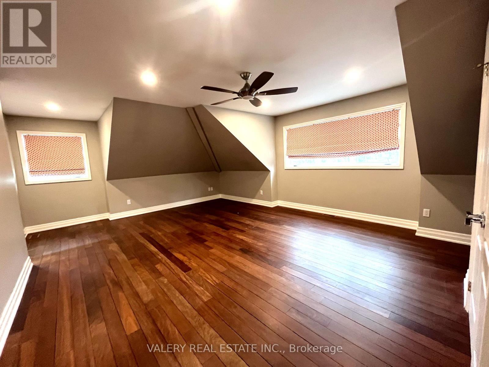 32 Belvedere Drive, Oakville, Ontario  L6L 4B6 - Photo 23 - W12910836