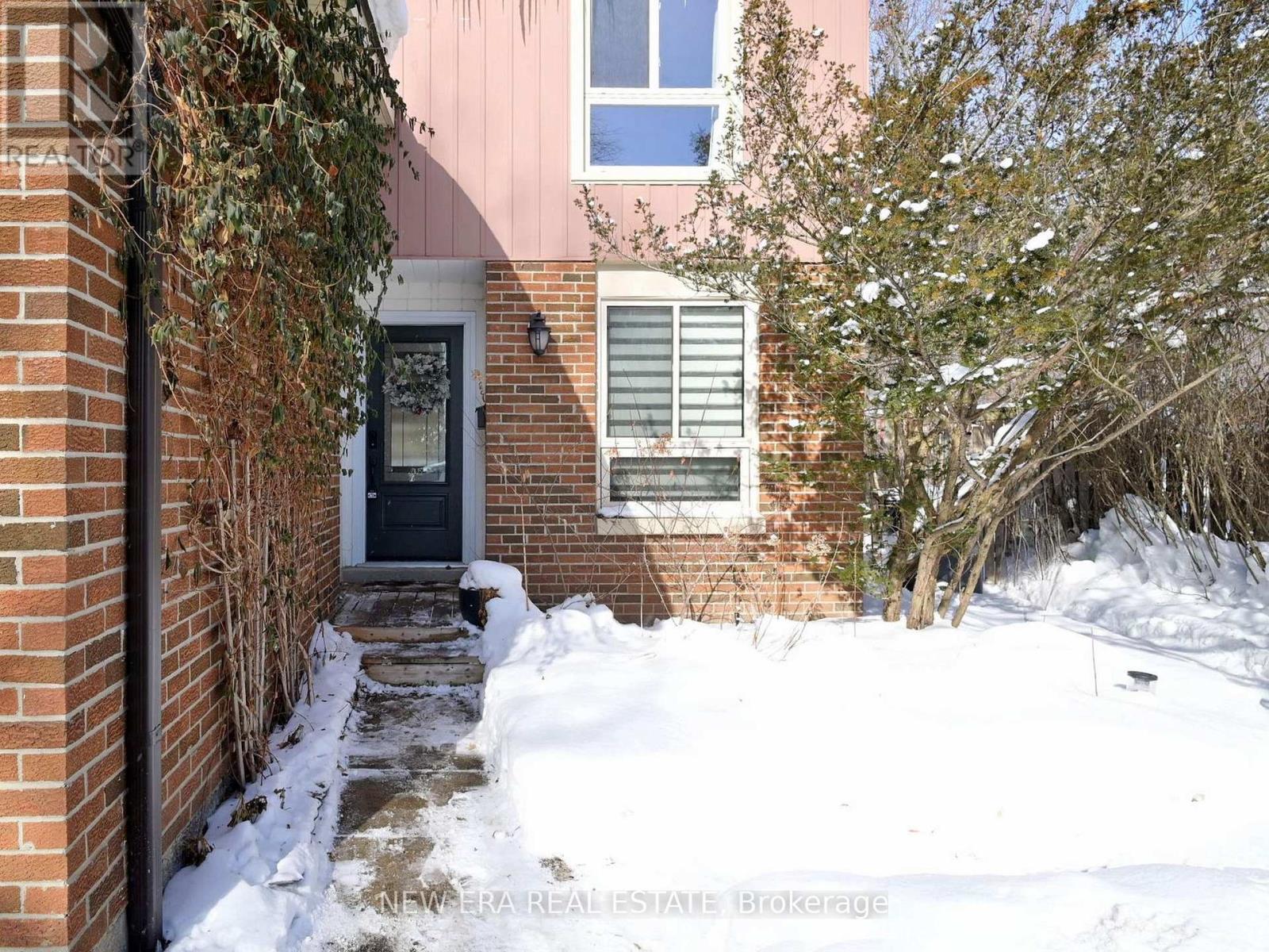 7189 Joliette Crescent, Mississauga, Ontario  L5N 1Z2 - Photo 4 - W12910850