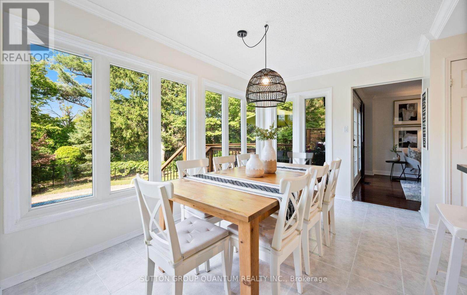 4008 Powderhorn Court, Mississauga, Ontario  L5L 3C4 - Photo 19 - W12910880