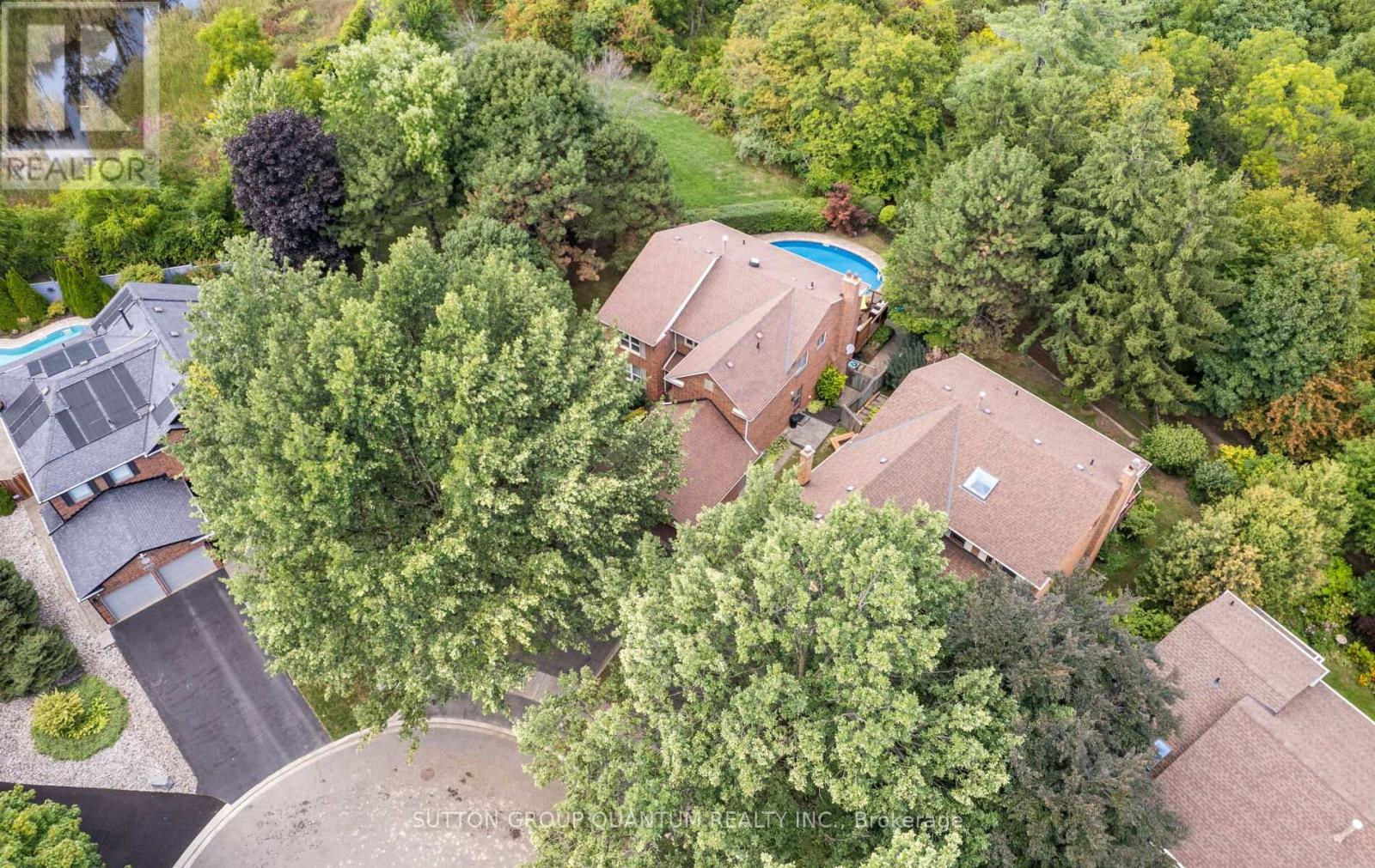 4008 Powderhorn Court, Mississauga, Ontario  L5L 3C4 - Photo 50 - W12910880