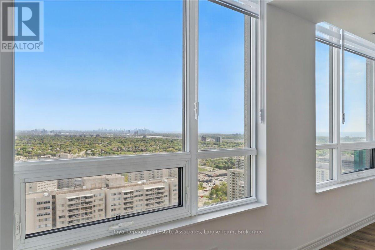 3701 - 208 Enfield Place, Mississauga, Ontario  L5B 0G8 - Photo 14 - W12910916