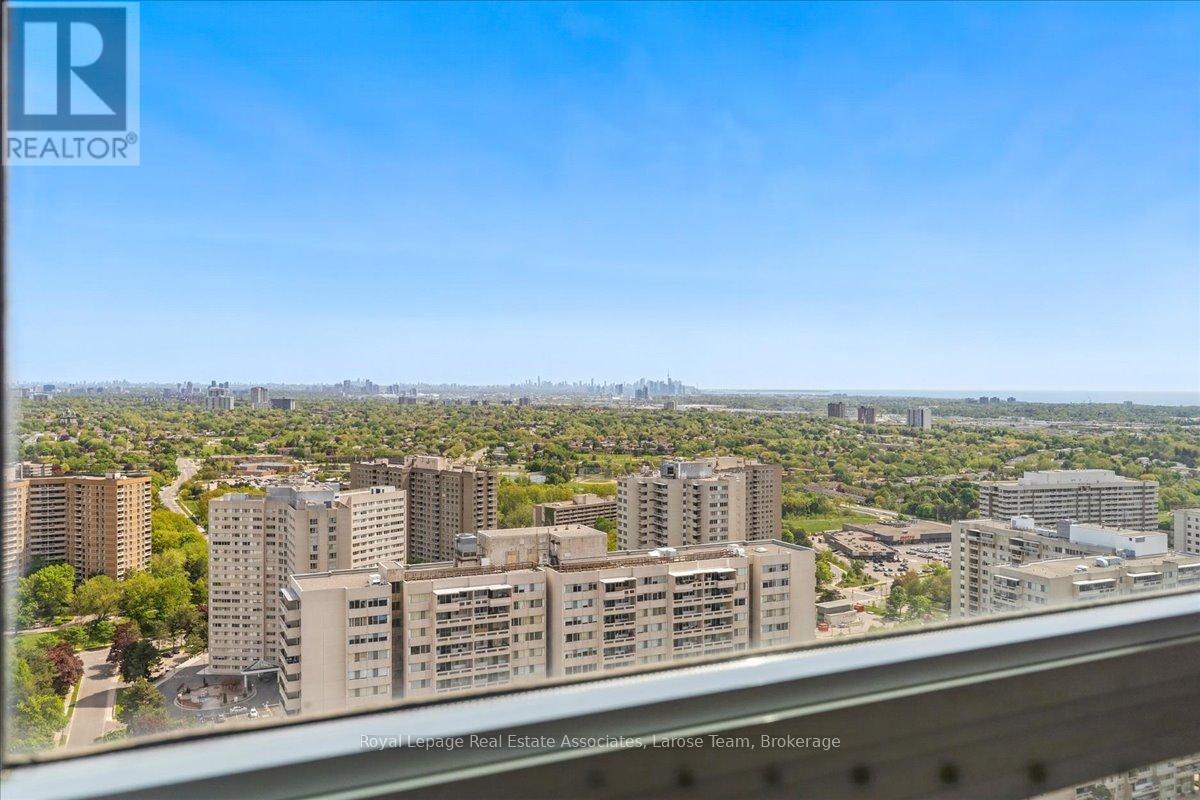 3701 - 208 Enfield Place, Mississauga, Ontario  L5B 0G8 - Photo 20 - W12910916