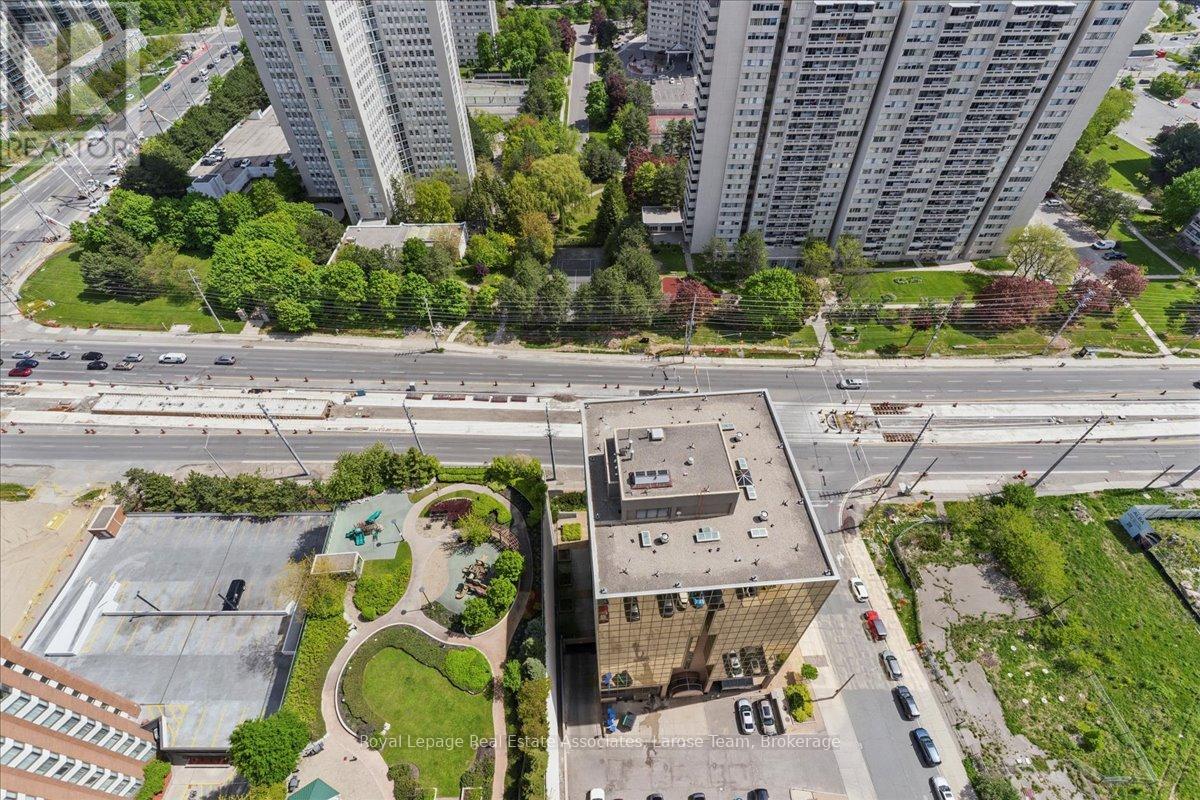 3701 - 208 Enfield Place, Mississauga, Ontario  L5B 0G8 - Photo 30 - W12910916