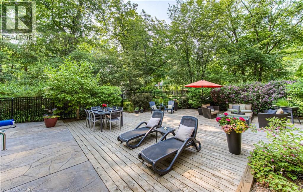 370 Green Acres Drive, Waterloo, Ontario  N2K 1Z1 - Photo 45 - 40812111