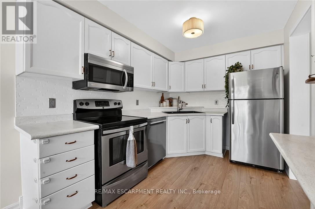 28 Swayze Court, West Lincoln (Smithville), Ontario  L0R 2A0 - Photo 13 - X12910882