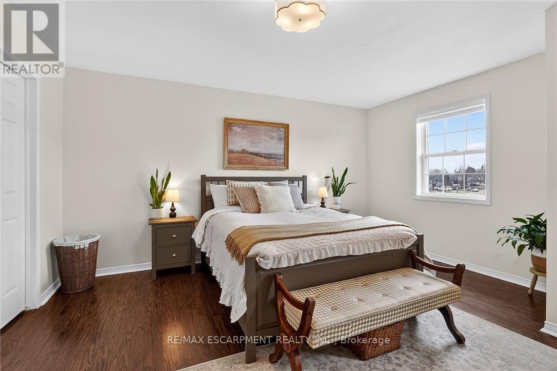 28 Swayze Court, West Lincoln (Smithville), Ontario  L0R 2A0 - Photo 21 - X12910882