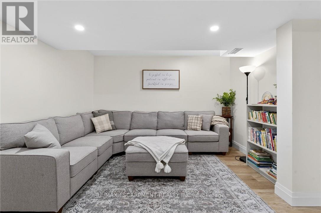 28 Swayze Court, West Lincoln (Smithville), Ontario  L0R 2A0 - Photo 33 - X12910882