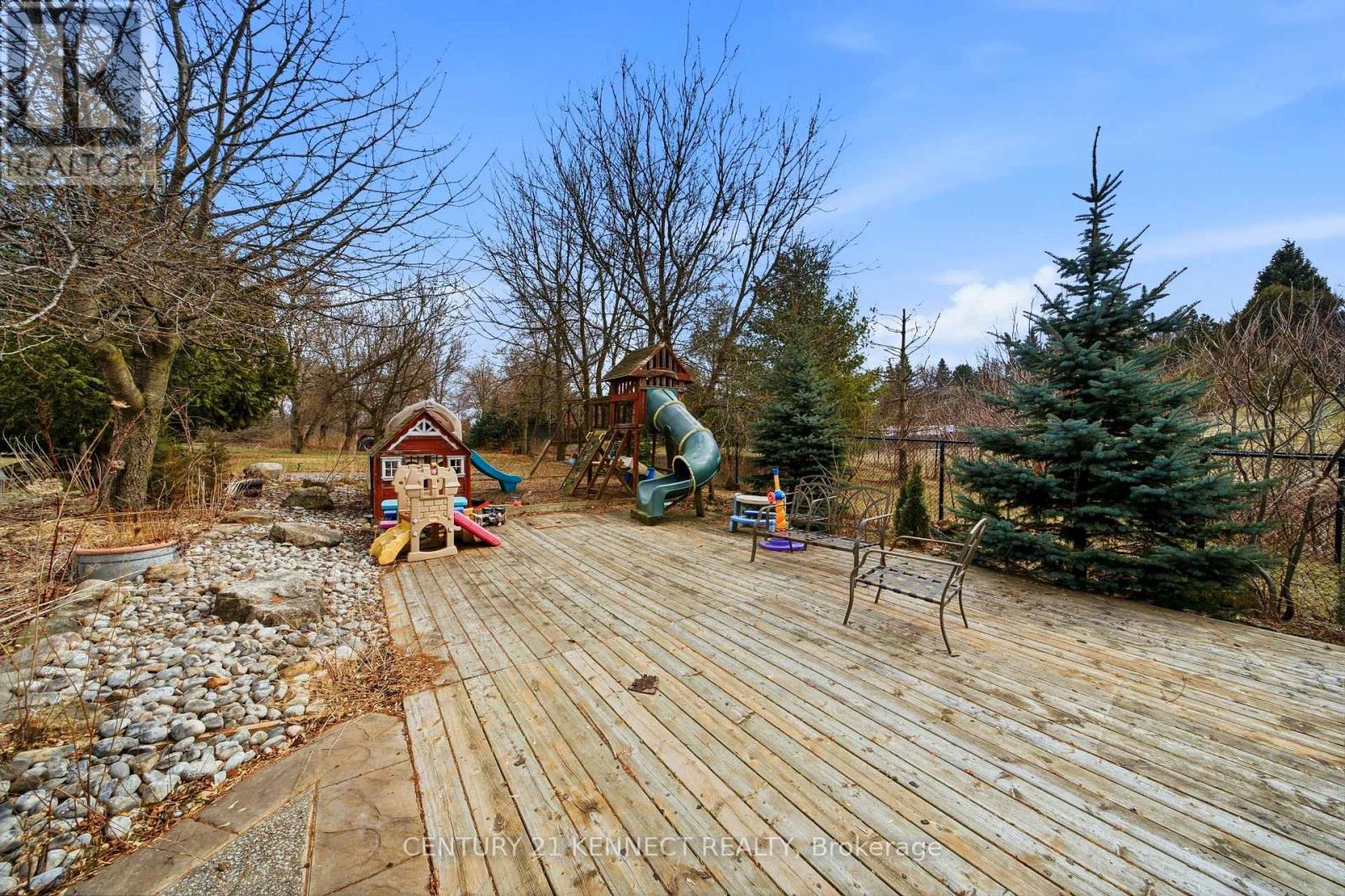 6 Laing Court, Puslinch (Morriston), Ontario  N0B 2C0 - Photo 9 - X12910892