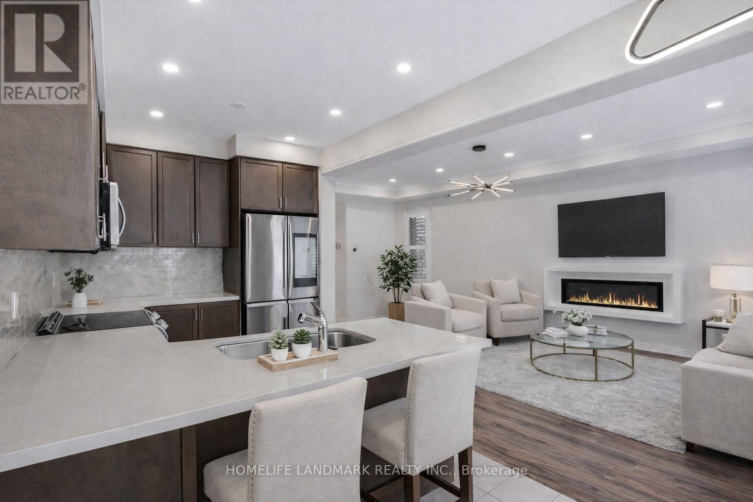 116 Skinner Road, Hamilton, Ontario  L8B 1Y3 - Photo 4 - X12910942