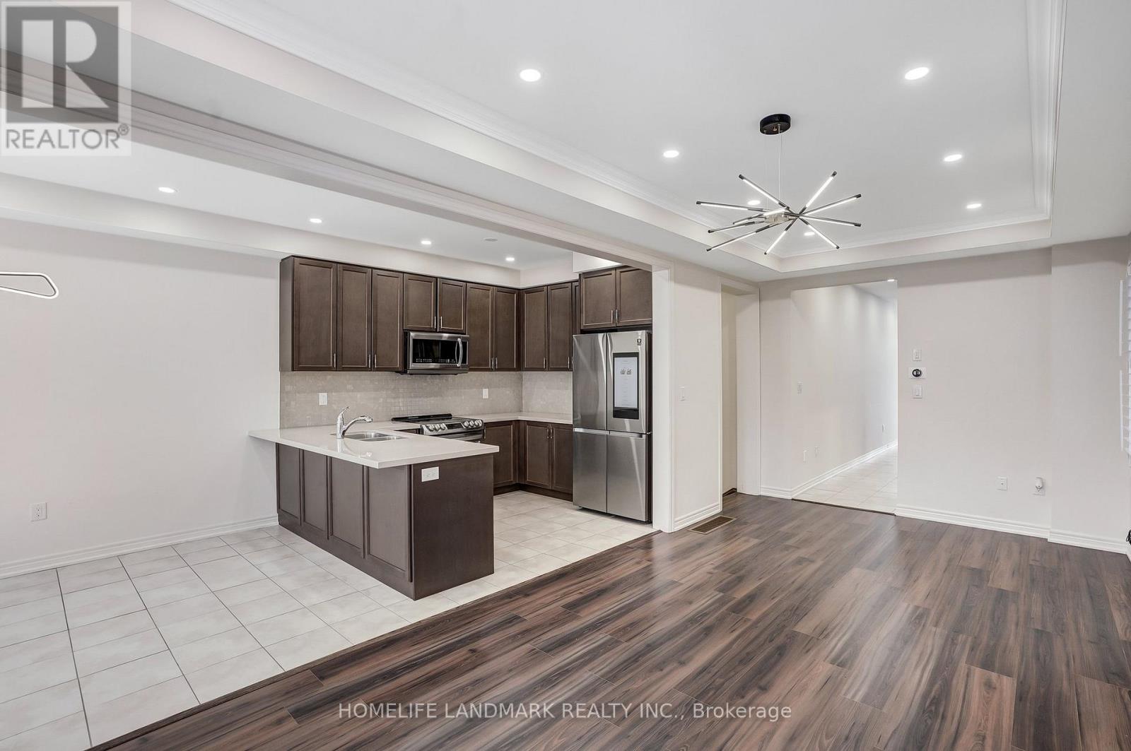 116 Skinner Road, Hamilton, Ontario  L8B 1Y3 - Photo 8 - X12910942