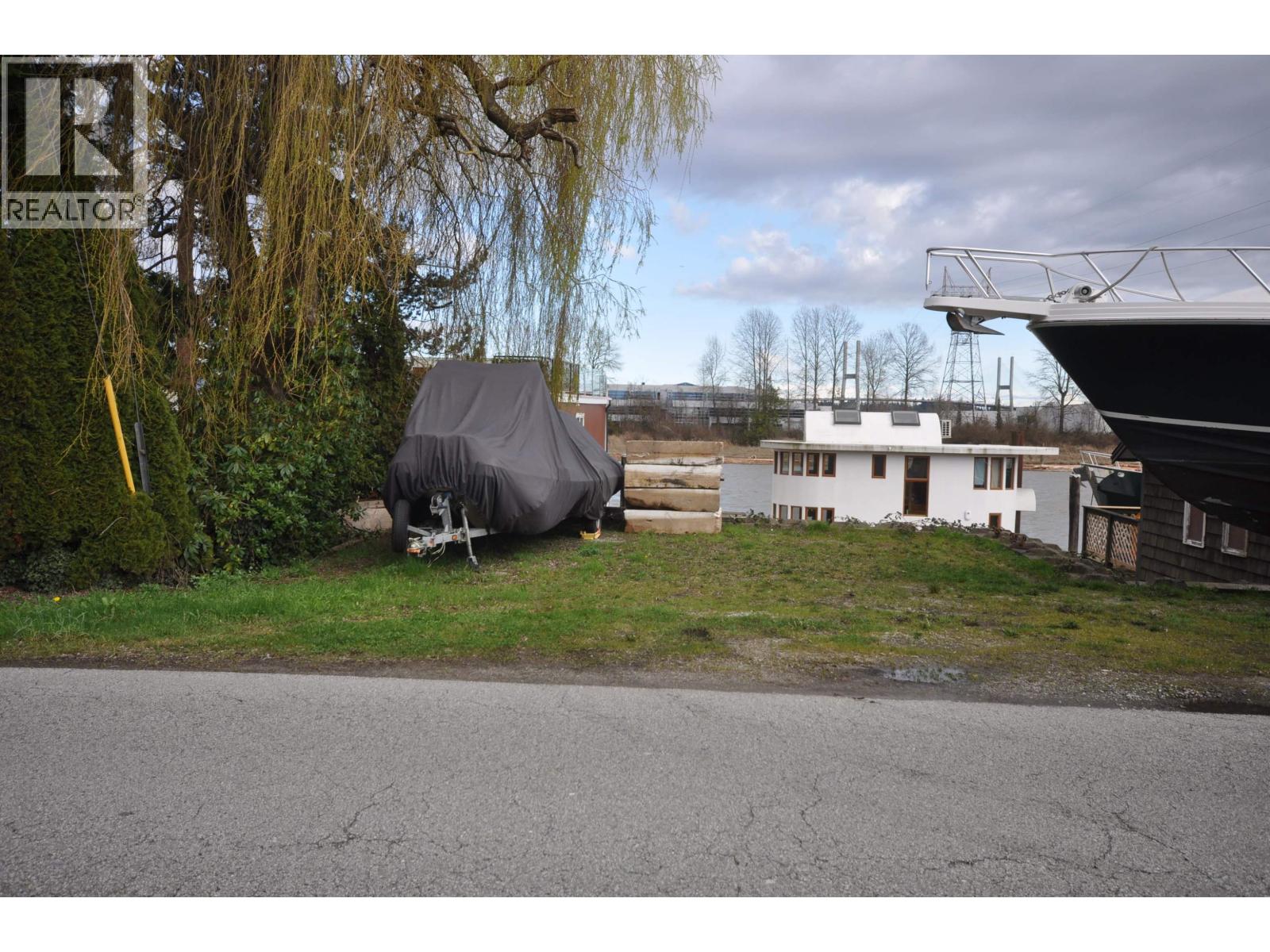 23240 Dyke Road, Richmond, British Columbia  V6V 1E2 - Photo 8 - C8077239