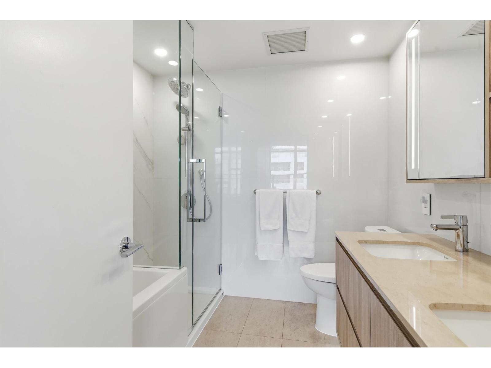 1404 1441 Johnston Road, White Rock, British Columbia V4B 3Z4 - Photo 17 - R3098637