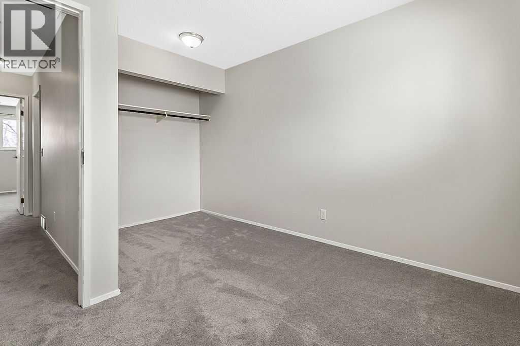 129 Berwick Drive Nw, Calgary, Alberta  T3K 1E7 - Photo 19 - A2293000