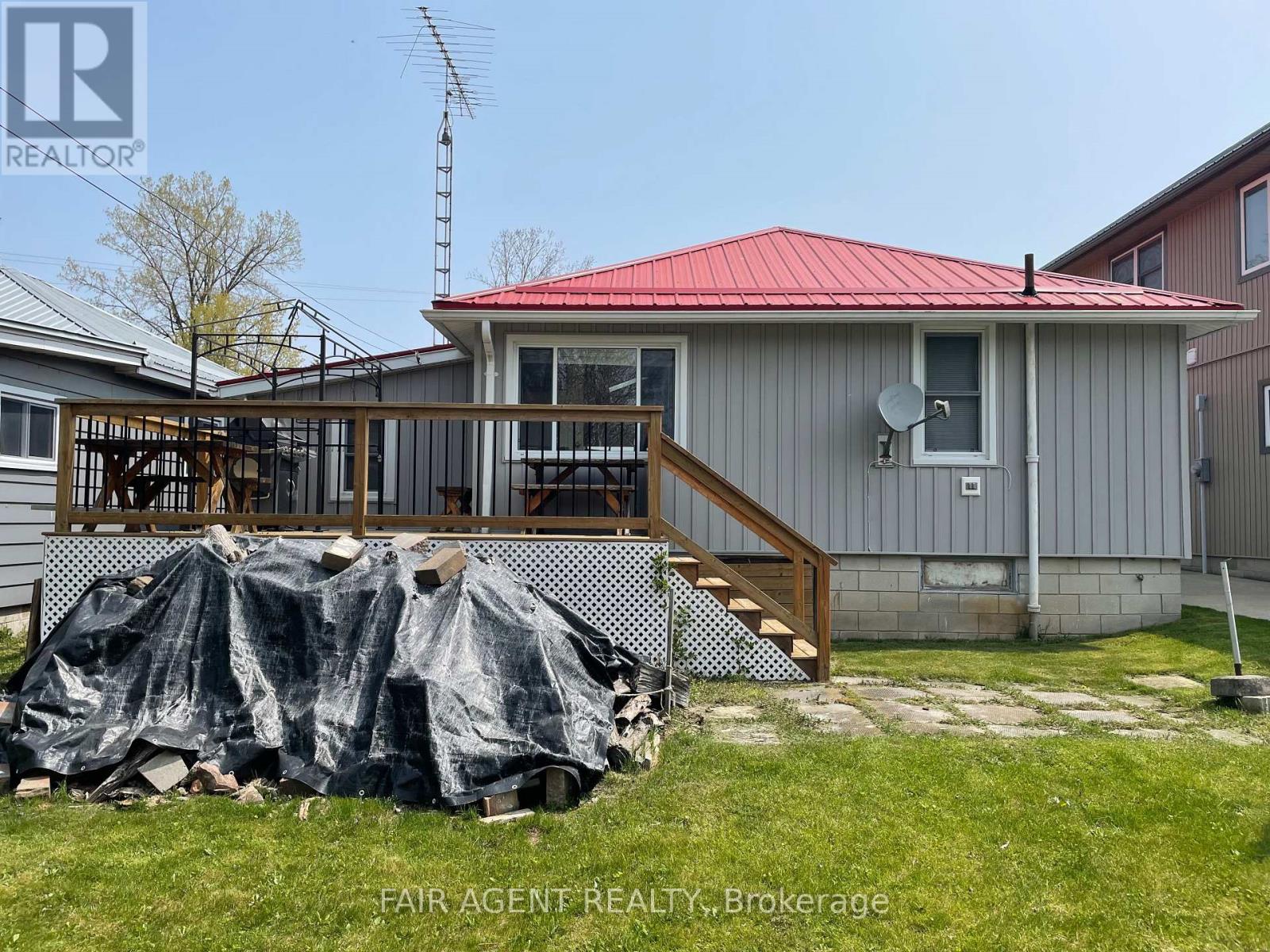 19 Ordnance Avenue, Norfolk, Ontario  N0E 1W0 - Photo 23 - X12911056