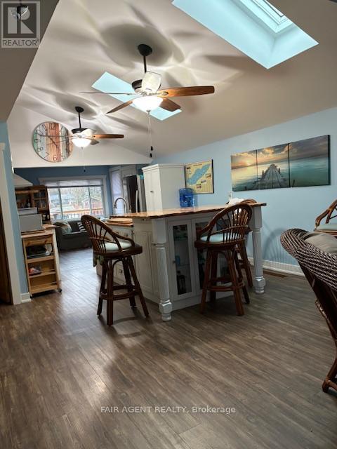 19 Ordnance Avenue, Norfolk, Ontario  N0E 1W0 - Photo 8 - X12911056