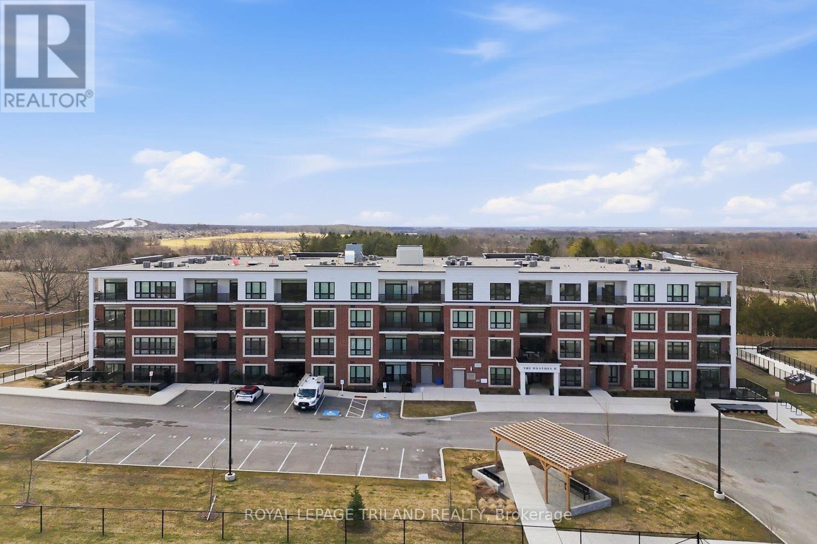 310 - 1560 UPPER WEST AVENUE, London South, Ontario