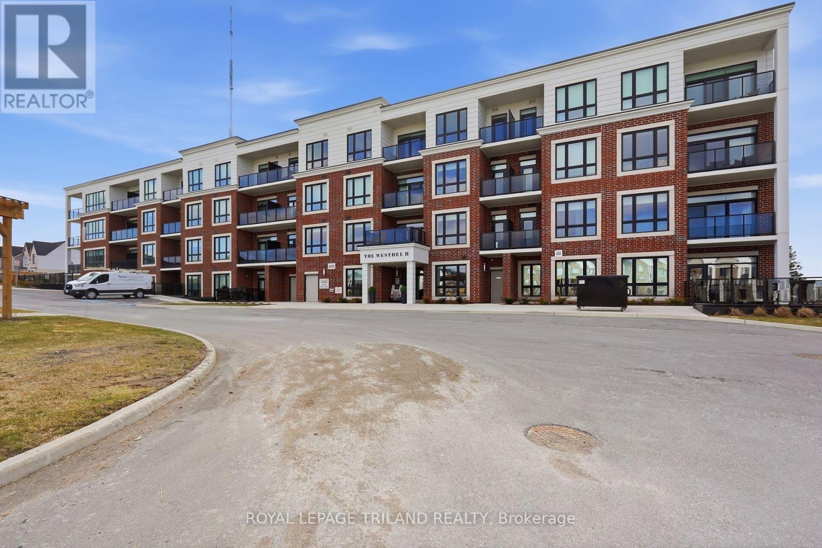 310 - 1560 Upper West Avenue, London South, Ontario  N6K 0M4 - Photo 3 - X12911064