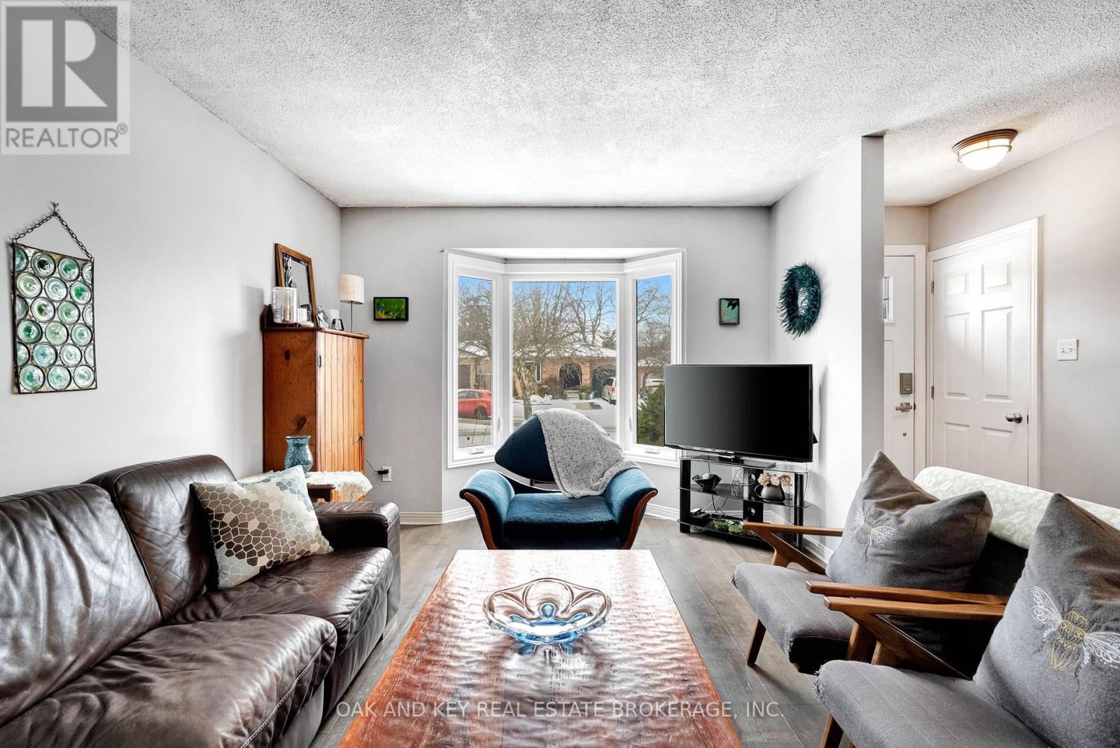 63 Dundee Court, London South, Ontario  N6C 5E4 - Photo 5 - X12911122