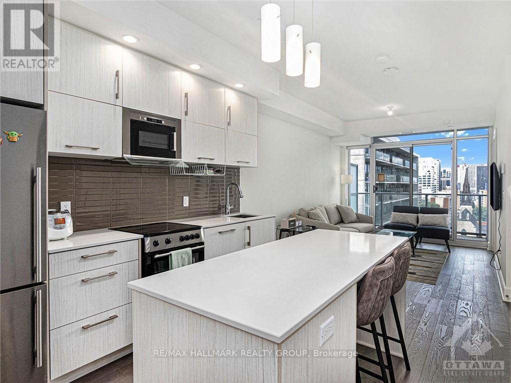 1410 - 255 Bay Street, Ottawa, Ontario  K1R 0C5 - Photo 4 - X12911032