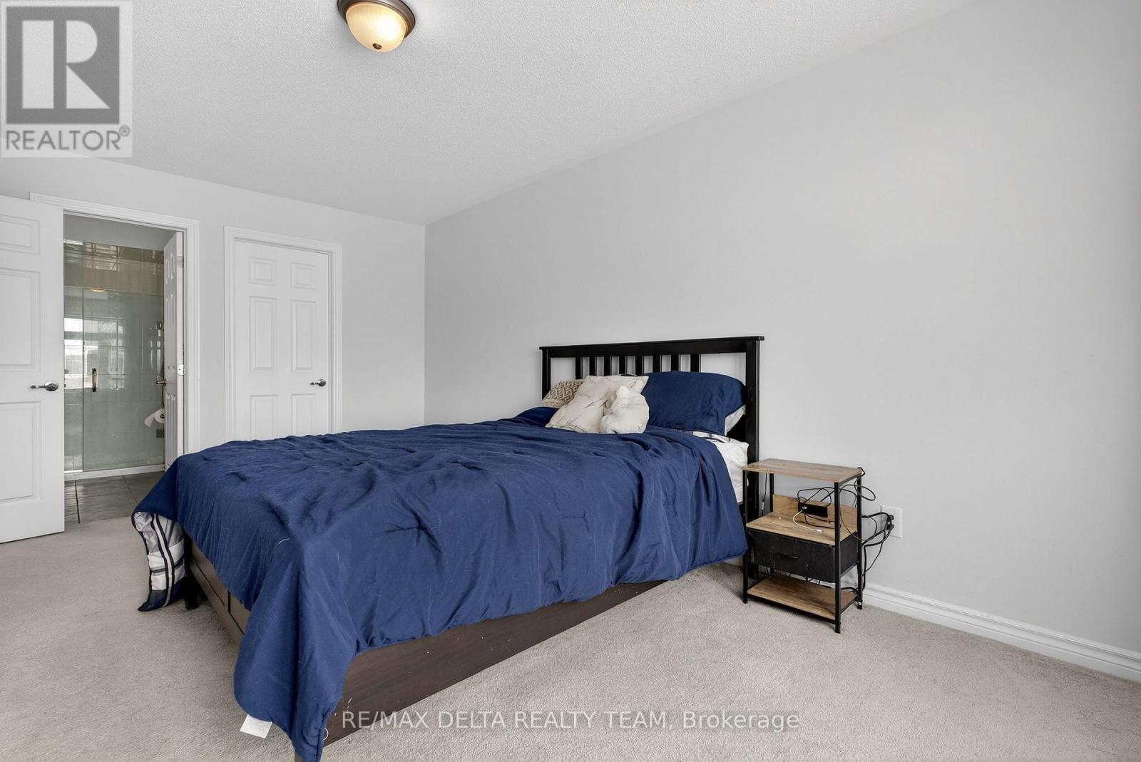 94 Feathertop Lane, Ottawa, Ontario  K2S 1E7 - Photo 14 - X12911170