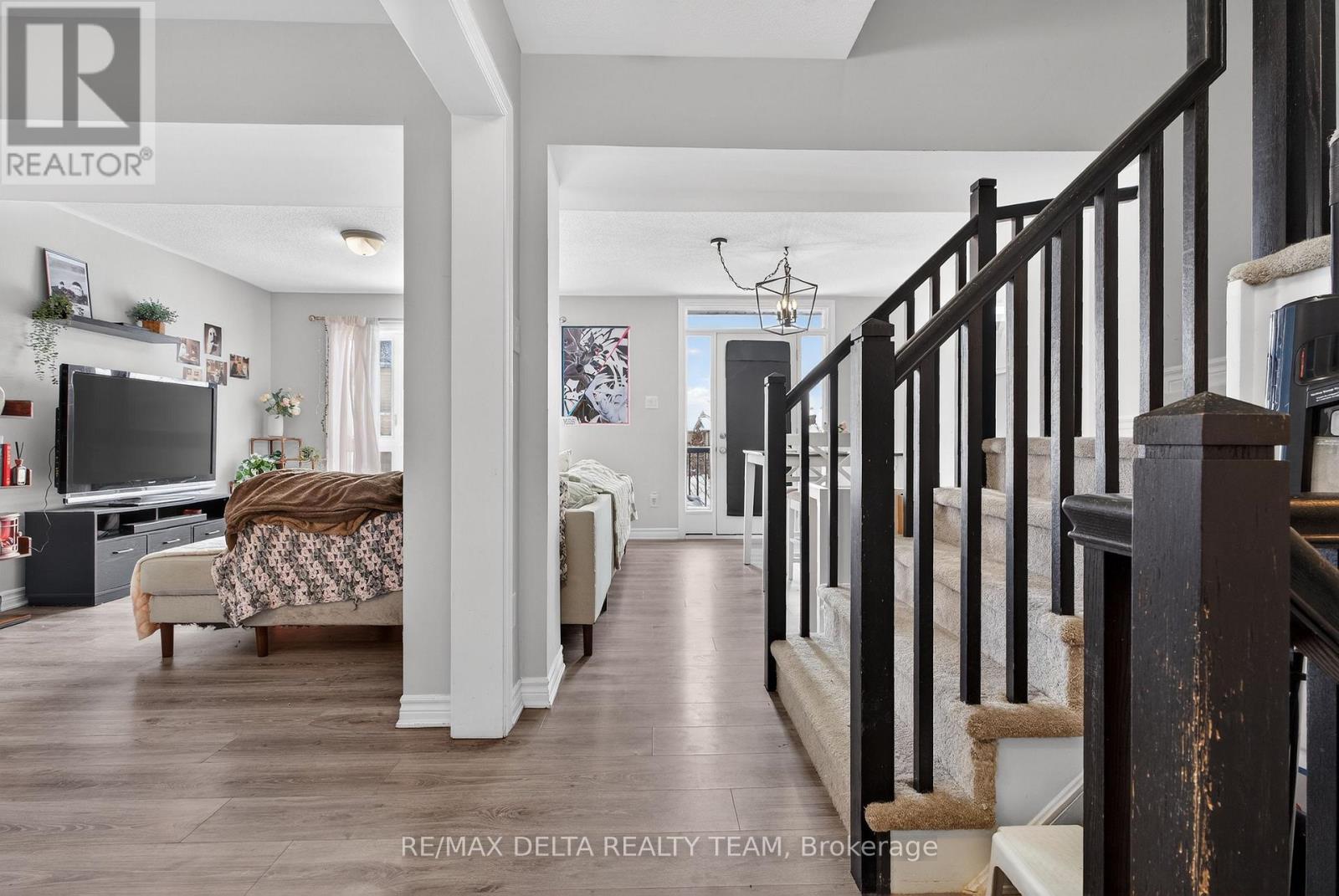 94 Feathertop Lane, Ottawa, Ontario  K2S 1E7 - Photo 16 - X12911170