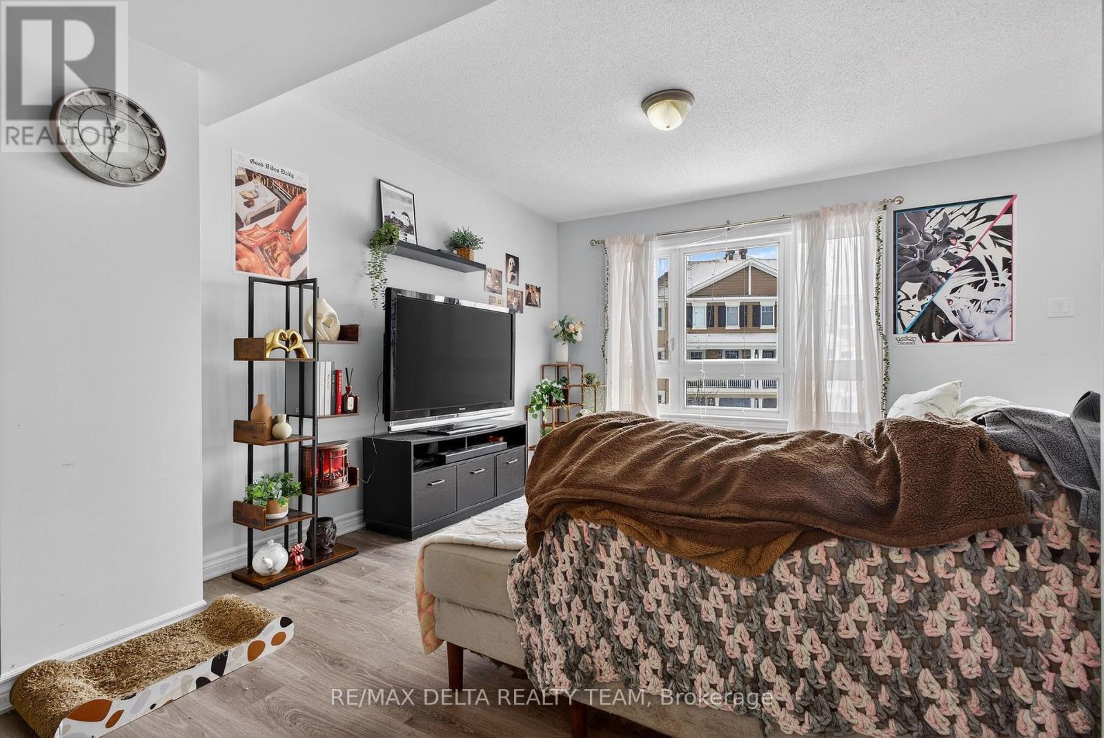 94 Feathertop Lane, Ottawa, Ontario  K2S 1E7 - Photo 17 - X12911170