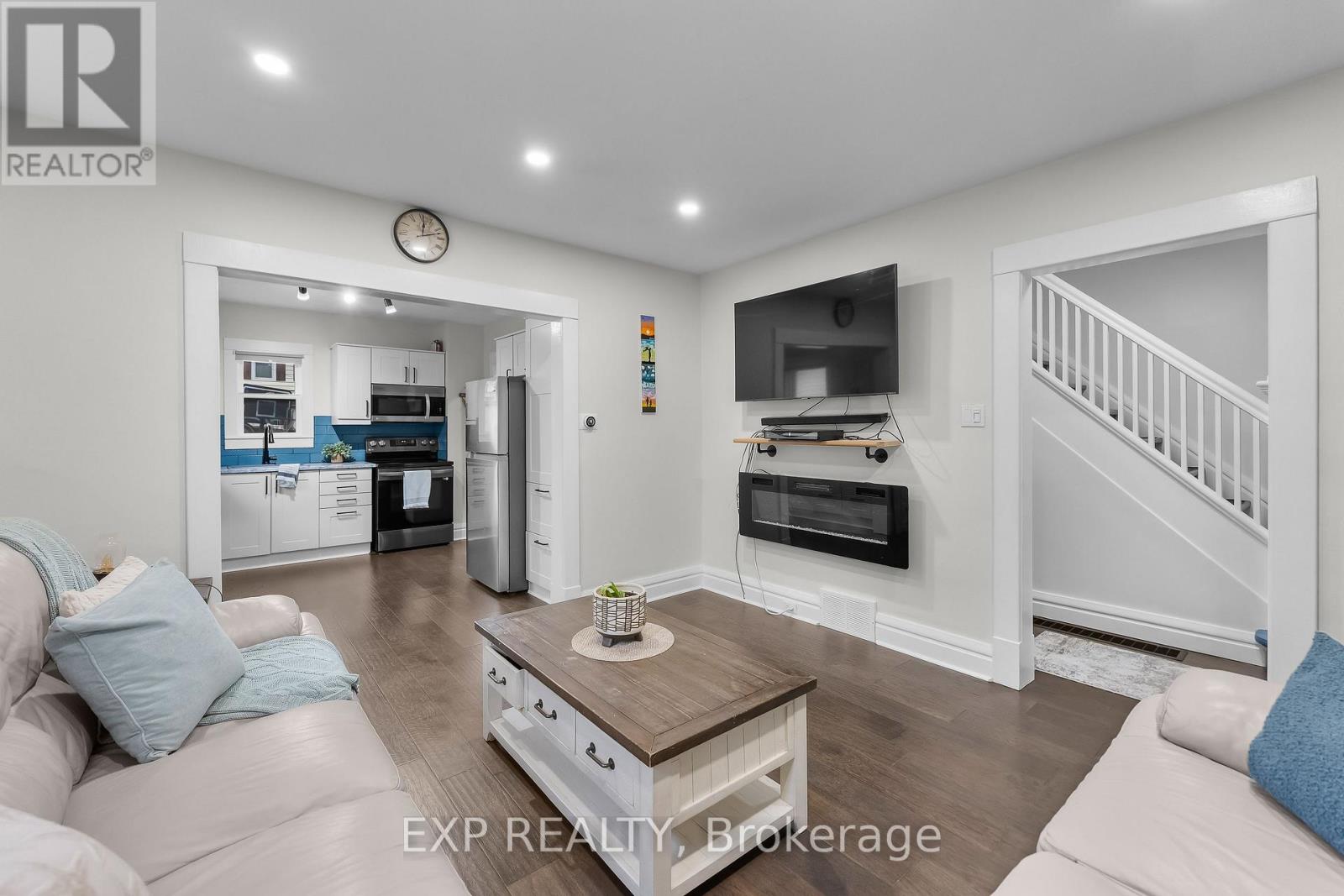 33 Richmond Avenue, St. Catharines (E. Chester), Ontario  L2R 3W6 - Photo 9 - X12910974