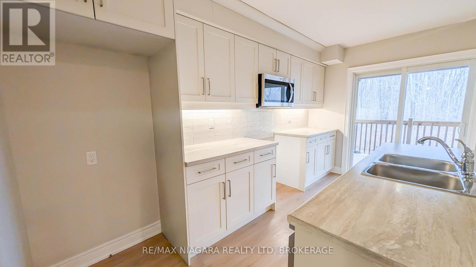 18 - 340 Prospect Point Road N, Fort Erie, Ontario  L0S 1N0 - Photo 10 - X12911036