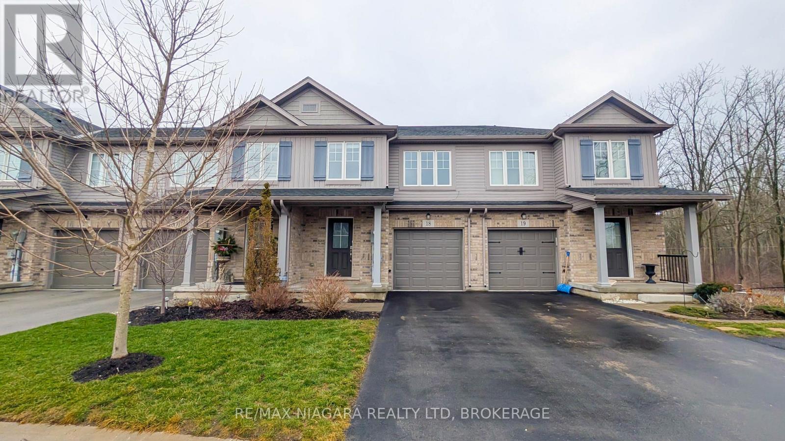 18 - 340 Prospect Point Road N, Fort Erie, Ontario  L0S 1N0 - Photo 2 - X12911036