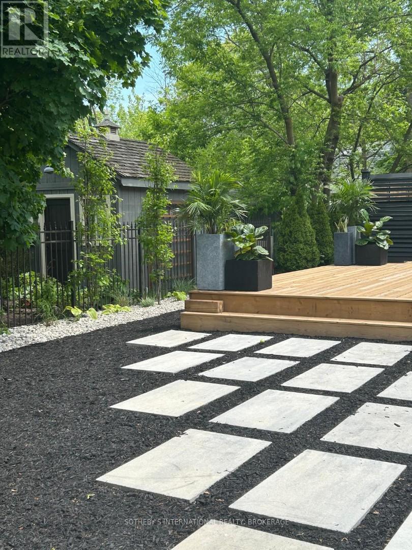 127 William Street, Niagara-On-The-Lake (Town), Ontario  L0S 1J0 - Photo 34 - X12911208