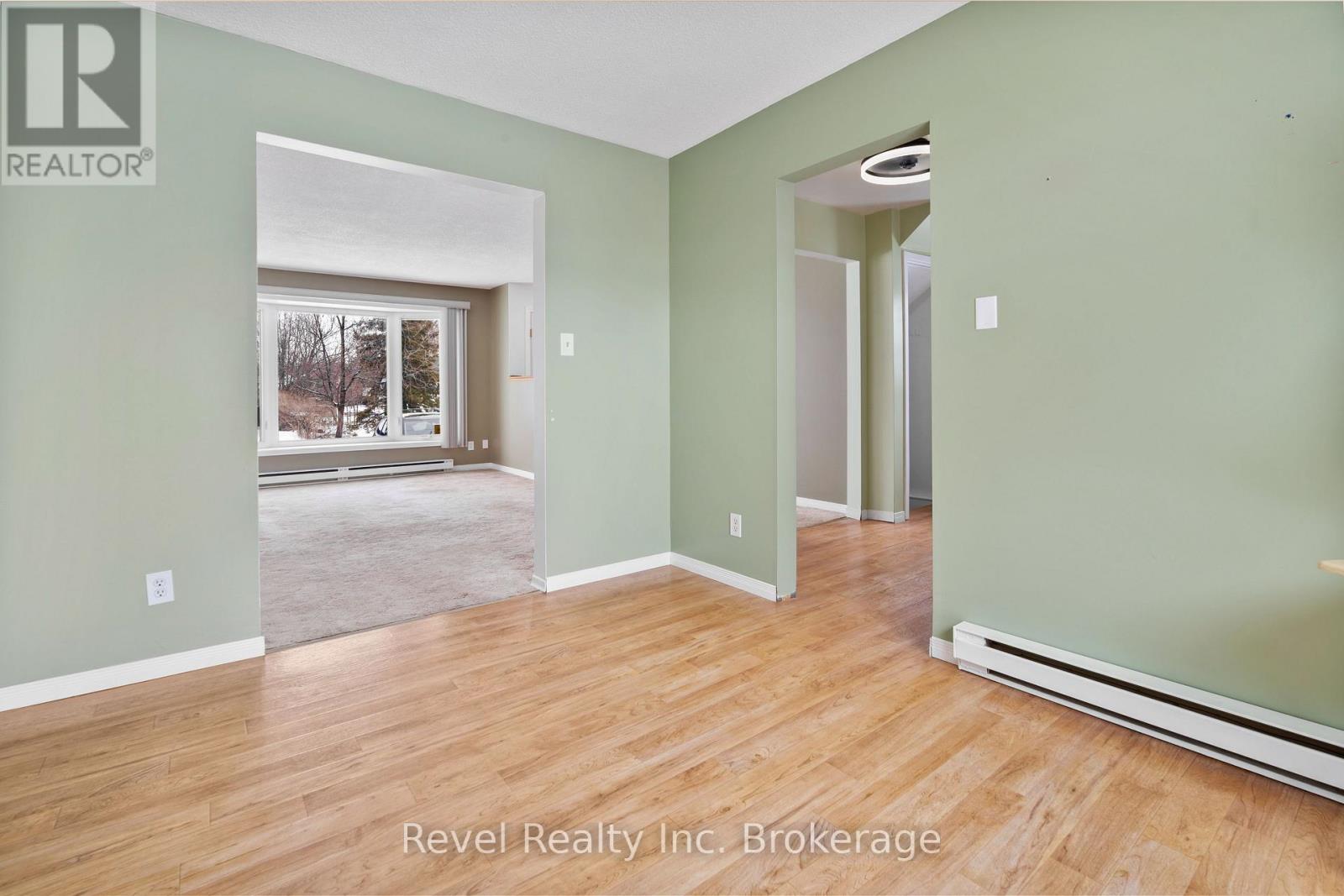 237 Park Avenue, North Bay, Ontario  P1B 7L2 - Photo 11 - X12910984