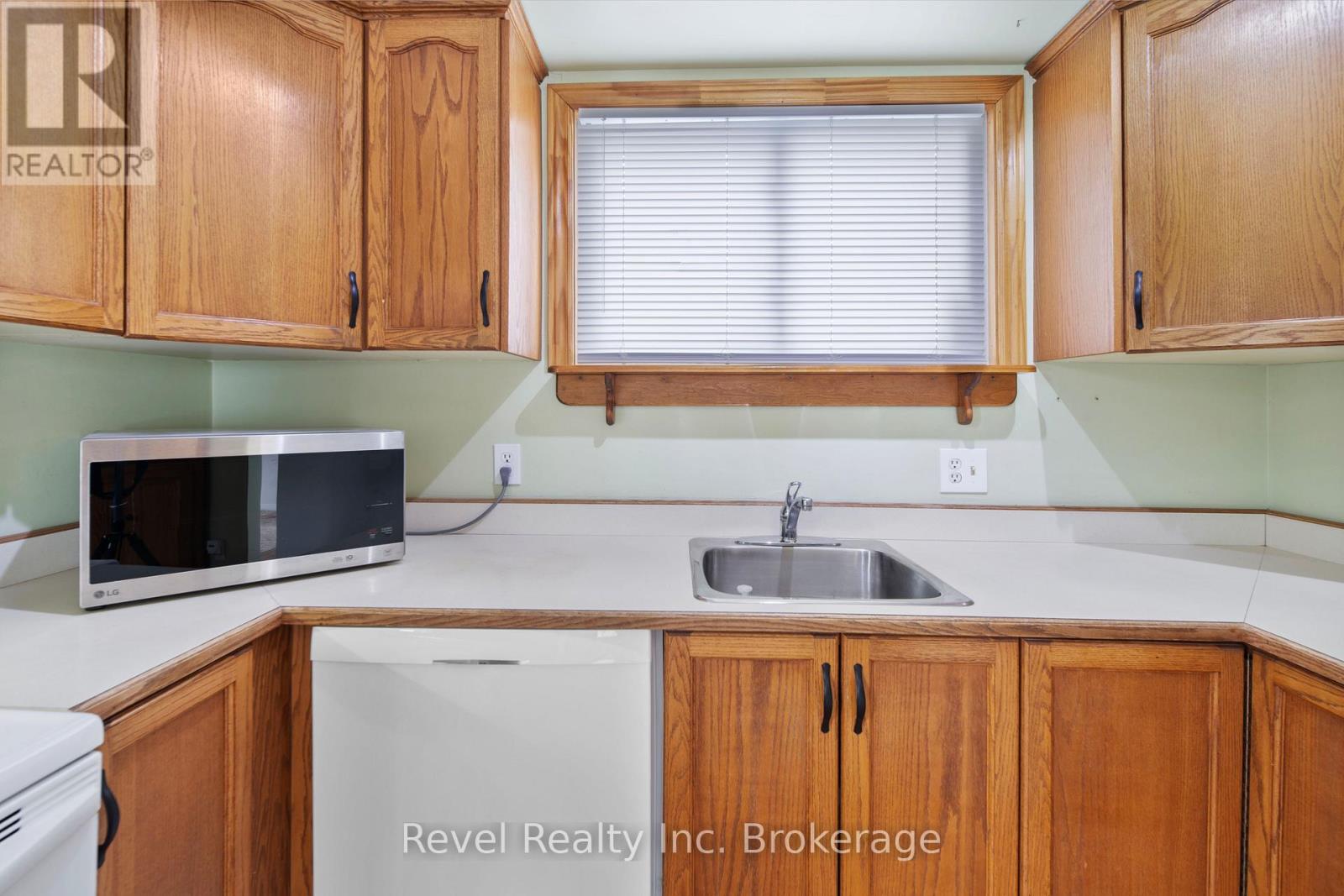 237 Park Avenue, North Bay, Ontario  P1B 7L2 - Photo 16 - X12910984