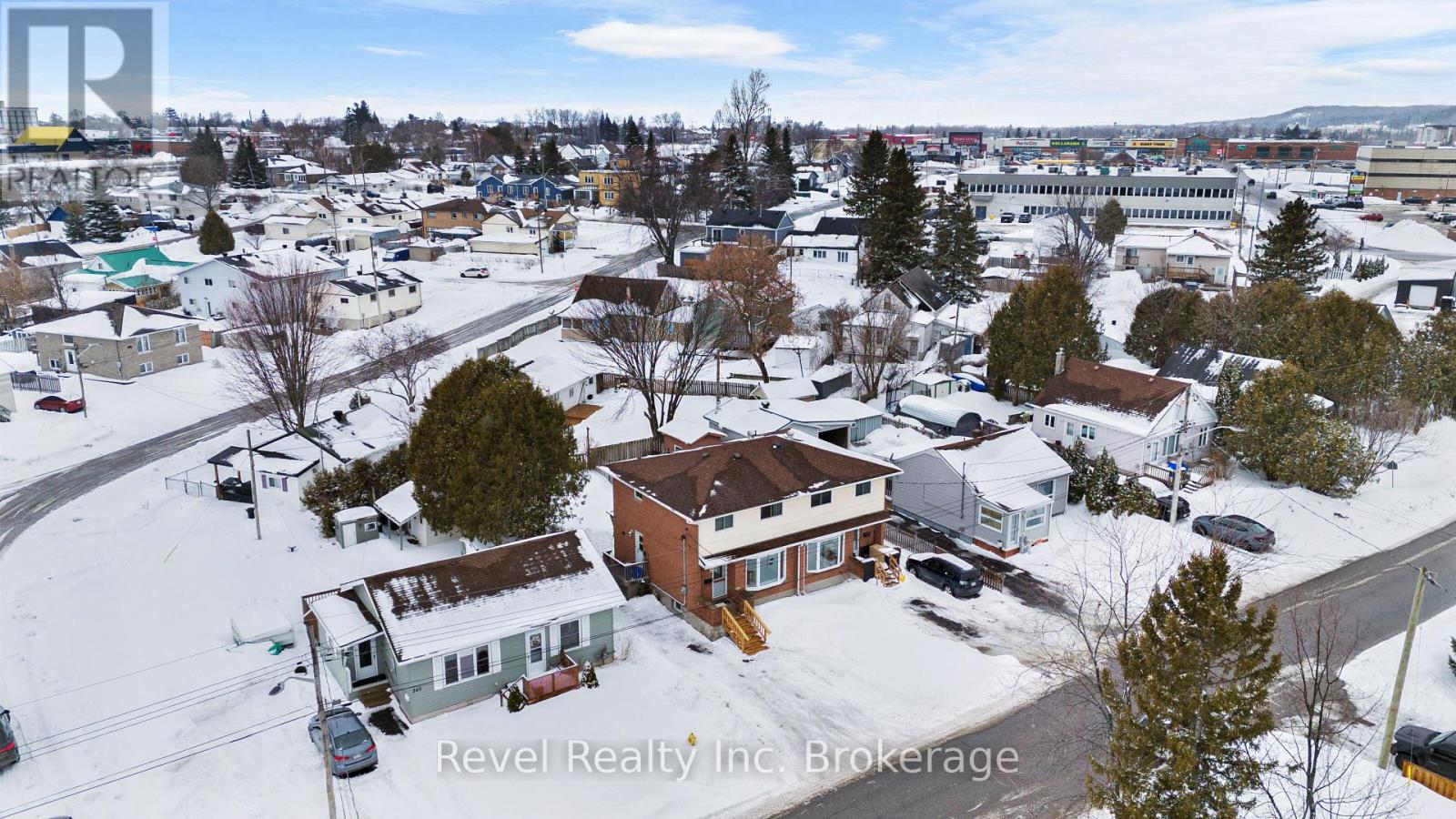 237 Park Avenue, North Bay, Ontario  P1B 7L2 - Photo 2 - X12910984