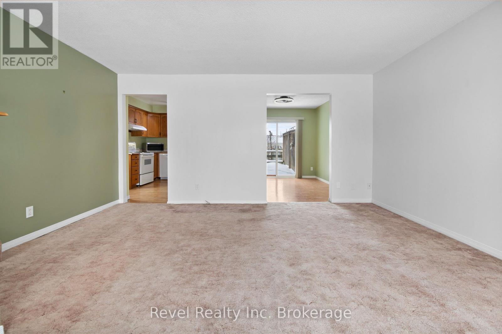 237 Park Avenue, North Bay, Ontario  P1B 7L2 - Photo 4 - X12910984